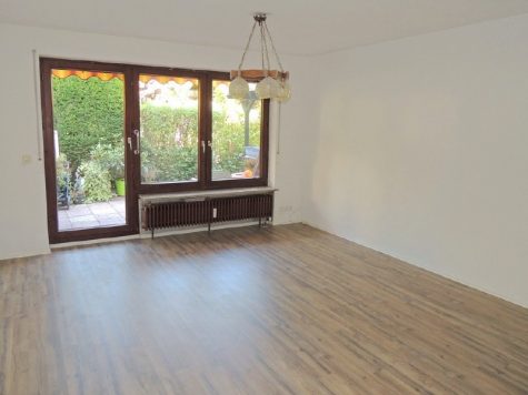 “Gemütliche 2-Zi.-EG-Wohnung mit Terrasse und kleiner Garten in Wendlingen”, 73240 Wendlingen, Wohnung