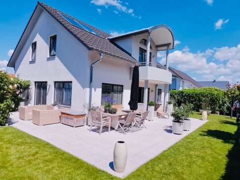 “Anspruchsvolles Wohnen im EFH mit Traumgarten in Dußlingen”, 72144 Dußlingen, Haus